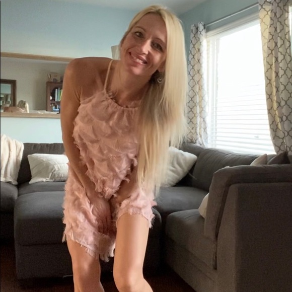 Meet your Posher, Maggie - Picture 5 of 8